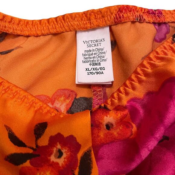 Victoria’s Secret Satin Floral Pajama Set XL | Orange Cami & Shorts, Tropical - Picture 5 of 6
